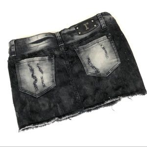 Rue 21 Distressed Black Mini Skirt Size 5/6